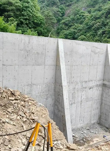 北京朝阳区重力式挡土墙